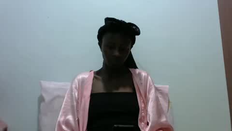 lovergal222 online show from 01/16/25, 06:59