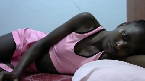 lovergal222 online show from 01/22/25, 07:34