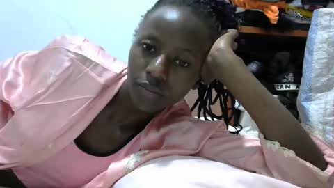 Snapshot of lovergal222 chatting on 02/02/25, 08:19 lovergal222 online show from 02/02/25, 08:19