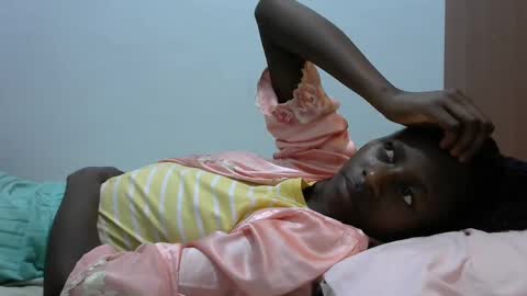 lovergal222 online show from 02/04/25, 07:40