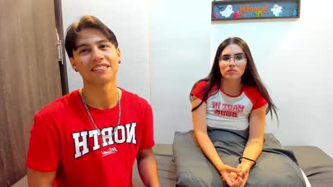 Snapshot of lovers_clover_x chatting on 02/16/25, 01:14 Lovers Clover X online show from 02/16/25, 01:14