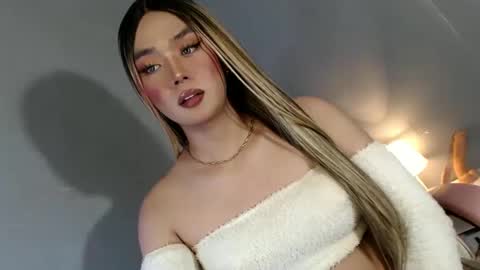 lovers moon22 online show from 01/26/25, 01:09