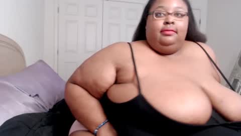 Alyson online show from 01/21/25, 01:39