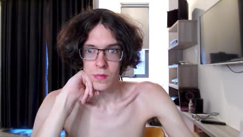 LovesomeCookie online show from 02/18/26, 10:44