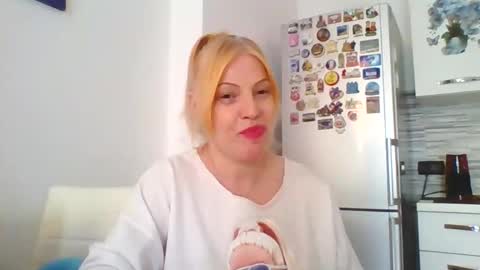 Marlyn online show from 05/15/26, 12:12