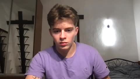 Snapshot of lovet1me chatting on 03/08/25, 10:24 luv online show from 03/08/25, 10:24