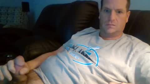 lovetocum37 online show from 12/15/25, 06:45