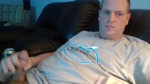 lovetocum37 online show from 02/17/26, 01:46