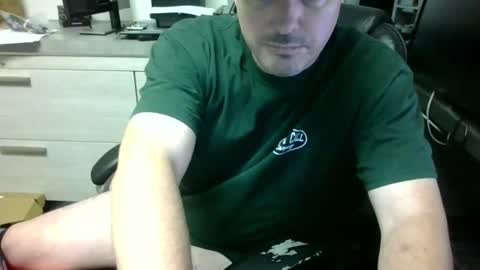 Snapshot of lovetofps chatting on 12/19/24, 10:02 Love2Game online show from 12/19/24, 10:02