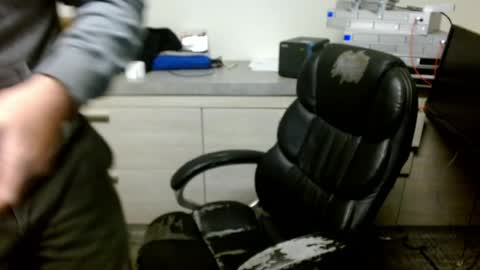Love2Game online show from 05/15/26, 09:44