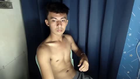 Snapshot of lovetosuckxox chatting on 02/13/25, 11:17 lovetosuckxox online show from 02/13/25, 11:17