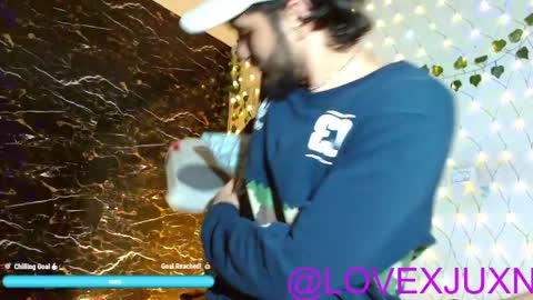 lovexjuxn77 online show from 05/08/26, 11:43