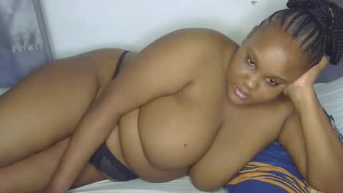 loveytiana online show from 04/12/26, 01:38