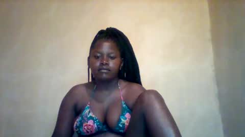Snapshot of loviett chatting on 05/10/26, 02:39 loviett online show from 05/10/26, 02:39