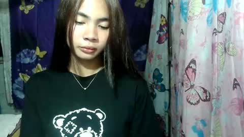 loving_rhean online show from 06/08/26, 11:10