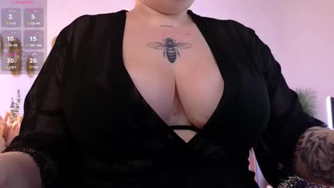 Call me Aphrodite online show from 02/19/26, 07:26