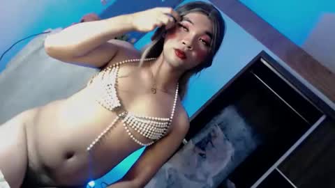 Snapshot of lovingmonaru969 chatting on 11/30/25, 01:15 Lovingmonaru969 online show from 11/30/25, 01:15