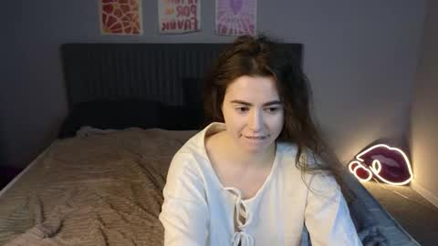 Erika online show from 02/20/26, 01:24