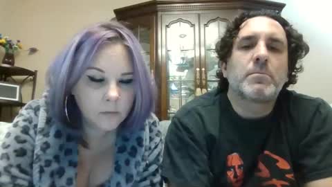 lovleybutwild online show from 12/01/25, 11:21