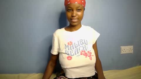 Snapshot of lovly_lastborn chatting on 02/26/26, 06:18 lovly_lastborn online show from 02/26/26, 06:18