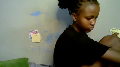 lovly_lastborn1 online show from 04/09/26, 06:19