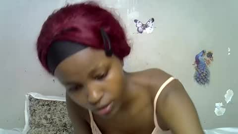 lovly_lastborn1 online show from 05/15/26, 06:37