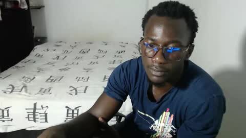 Snapshot of lowmay_palacios chatting on 03/27/26, 07:14 Lowmay palacios online show from 03/27/26, 07:14