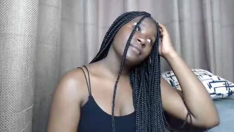 loyalcutie online show from 12/07/24, 07:05