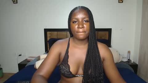 loyalcutie online show from 02/02/26, 01:21