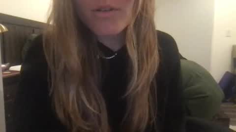 lozivelle online show from 12/04/25, 02:10