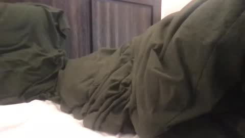 lozivelle online show from 12/13/25, 07:53