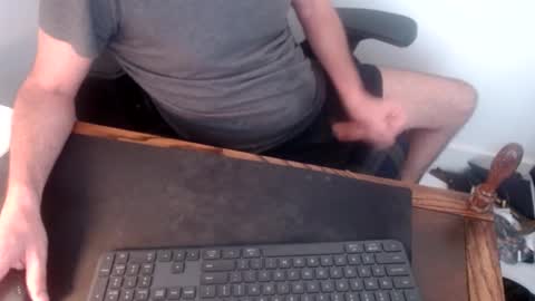 lreed090 online show from 09/09/25, 04:06