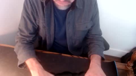 lreed090 online show from 05/22/26, 08:36