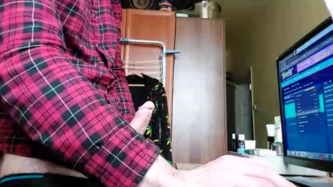 Lshot D online show from 02/08/25, 02:05