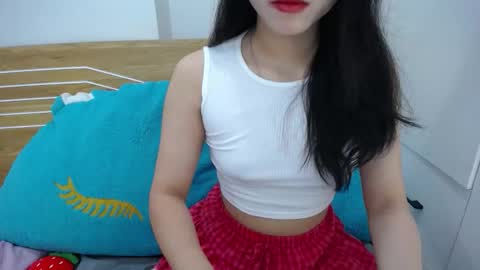 Mina online show from 09/29/25, 01:00