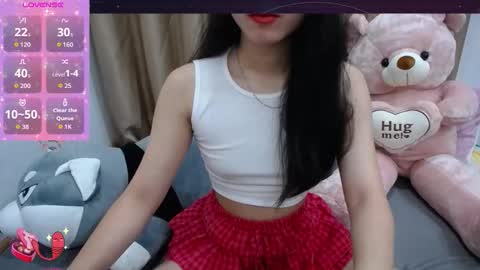 Mina online show from 12/22/25, 01:02