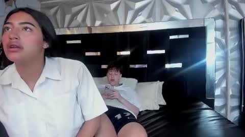 Snapshot of lu_vale chatting on 07/17/26, 12:01 lu_vale online show from 07/17/26, 12:01