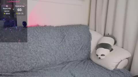 Lua online show from 11/21/25, 09:02