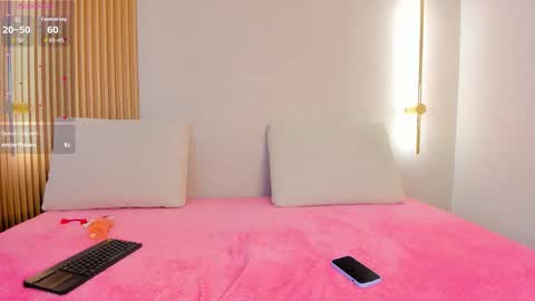 Lua Rosse online show from 03/25/26, 08:26