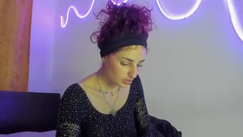 Jenn online show from 01/08/26, 01:08