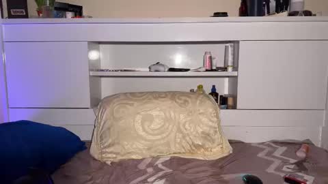 luan online show from 09/28/25, 03:01