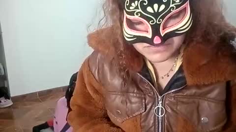 luana363 online show from 02/03/25, 05:51