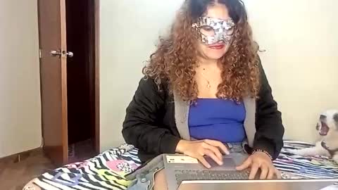 luana363 online show from 09/22/25, 01:40