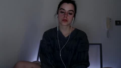 luana online show from 12/14/24, 10:28