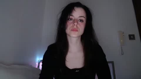 luana online show from 09/28/25, 09:31