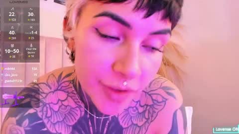 luana_fiore online show from 04/30/26, 03:51
