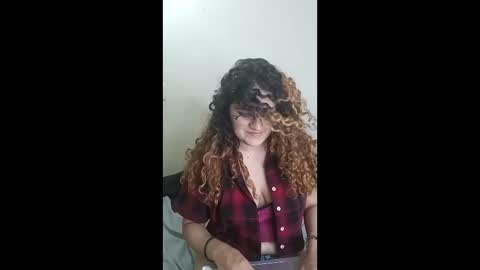 Snapshot of luana_winner chatting on 04/18/26, 04:38 luana_winner online show from 04/18/26, 04:38