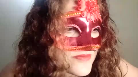 luanapowerful online show from 01/25/25, 02:15