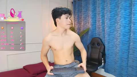 lUAN online show from 09/15/25, 07:25