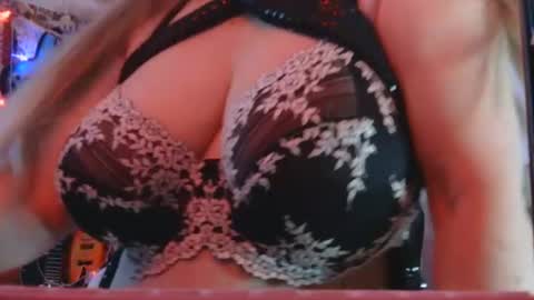 luanna837 online show from 06/14/26, 02:24